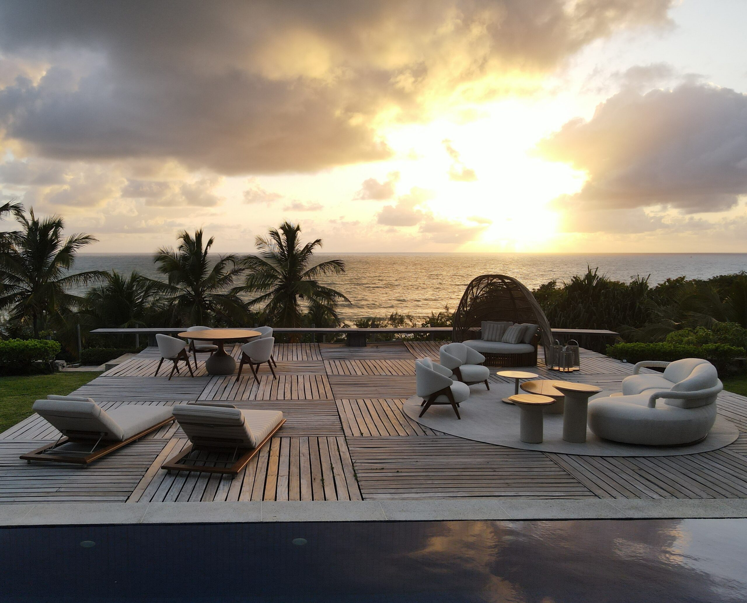 Modalle Outdoor Ambience